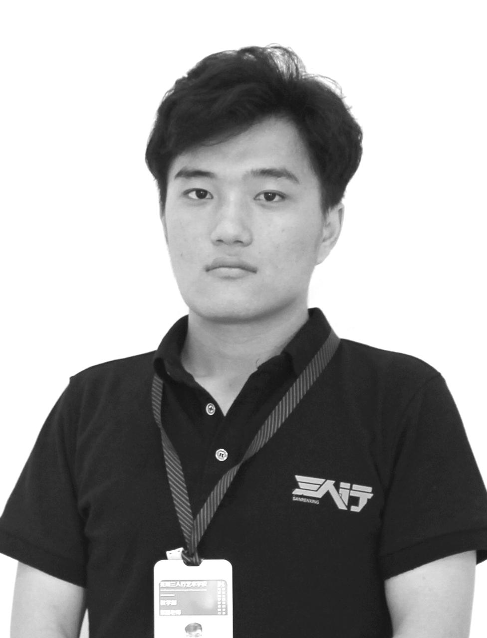 张成云-基础部素描教师