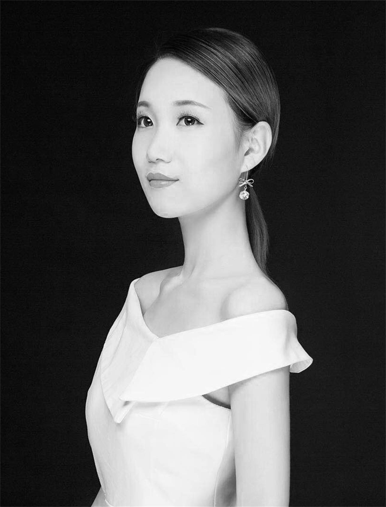 徐淼-音乐教师